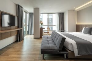 PURE ELEVEN PREMIER ROOM