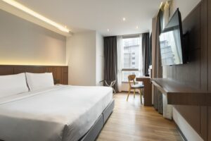 SUPERIOR ROOM